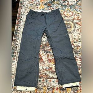 New Nike Men’s Snowboarding Pants